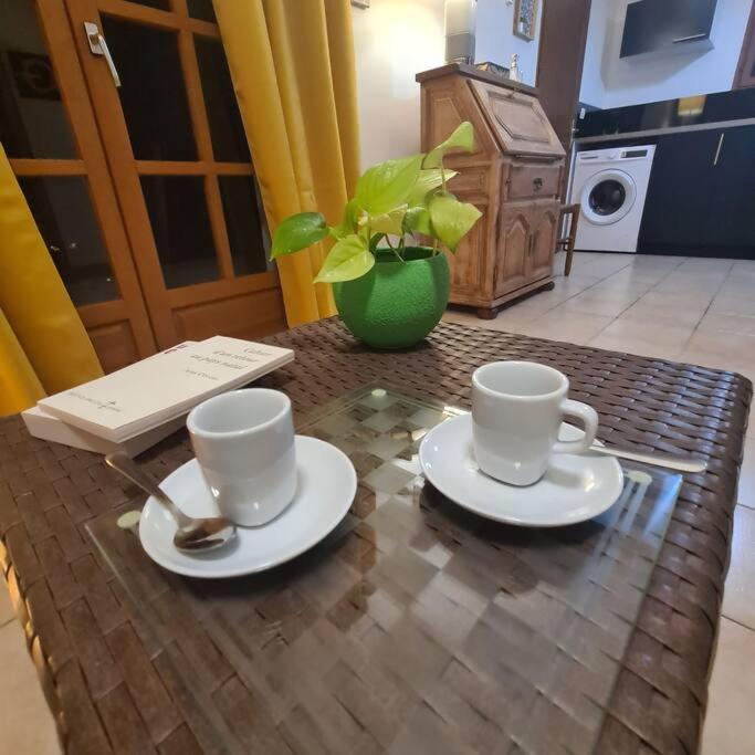 Ti Sucrier Jaune - Douceur Caraibe Vue Mer Le Carbet Bagian luar foto
